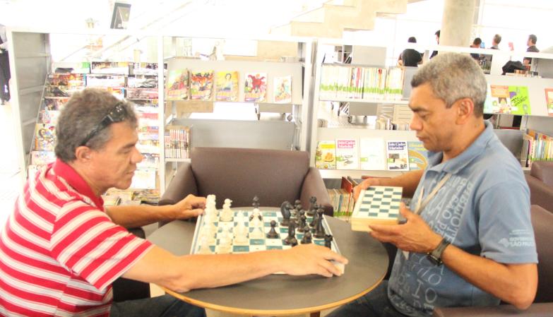 JOGOS PARA TODOS! Oficina de Xadrez - Biblioteca Parque Villa-Lobos